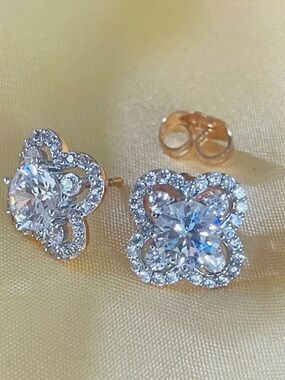 18k Gold Floral Halo CZ Stud Earrings - Sparkling Women’s Jewelry